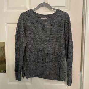Olive & Oak Gray Crew Neck Sweater with Textured Knit